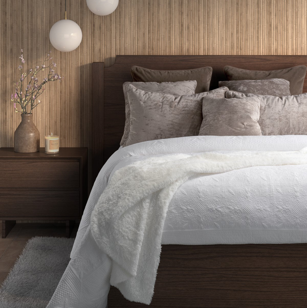 Courtepointe blanche style vintage Carmen