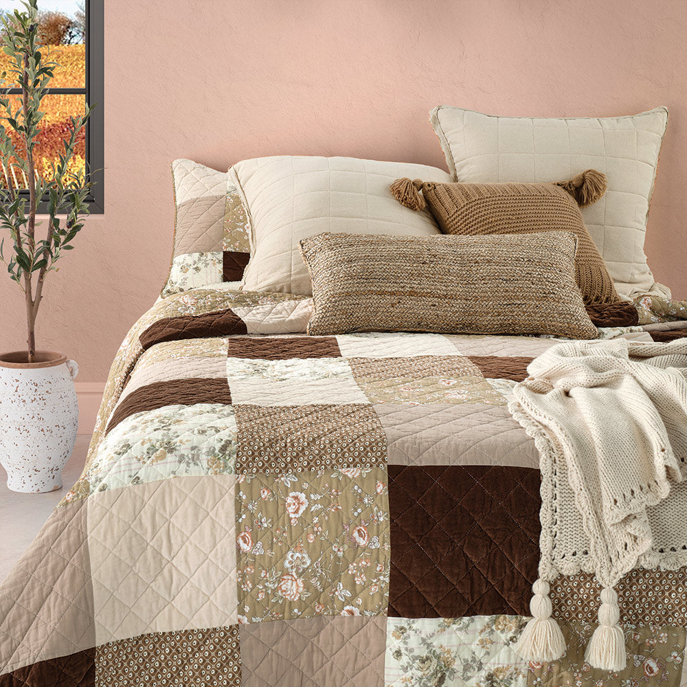Couverture des 100 voeux ou Bai Jia Bei. Patchwork de coton. Option livre photo de voeux. - France