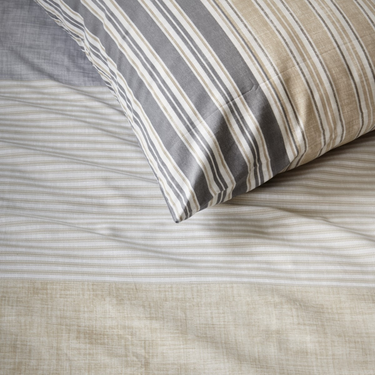 Mocktail striped duvet cover