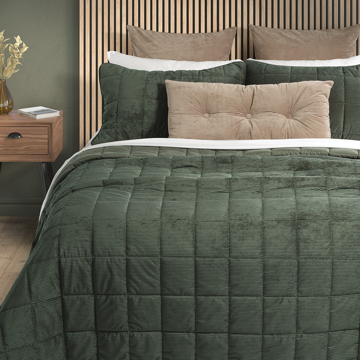 Corduroy solid green quilt
