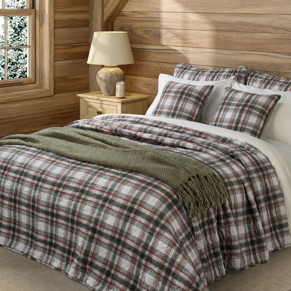 Woody green and red checkered quilt