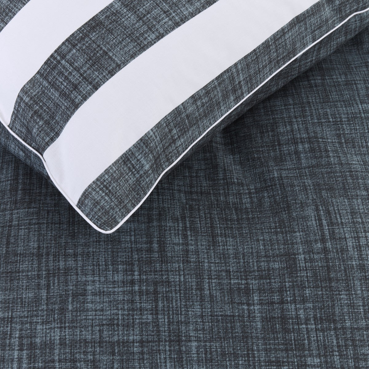 Lindy navy reversible duvet cover