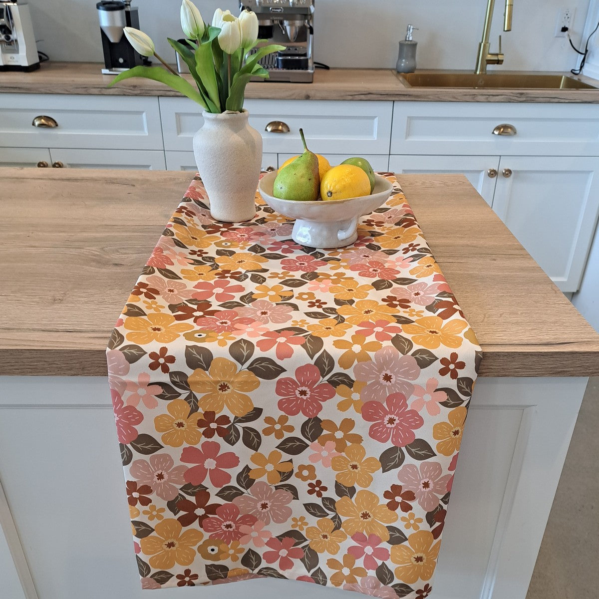 Alice flowered tablecloth