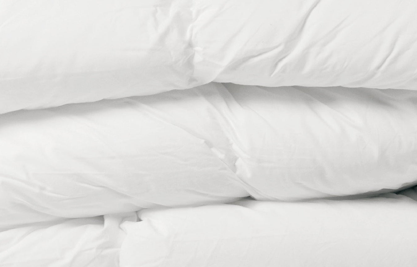 Couette microfibre imprimée Laila 200g/m2, émeraude / doré Couette microfibre imprimée Laila 200g/m2, émeraude / doré
