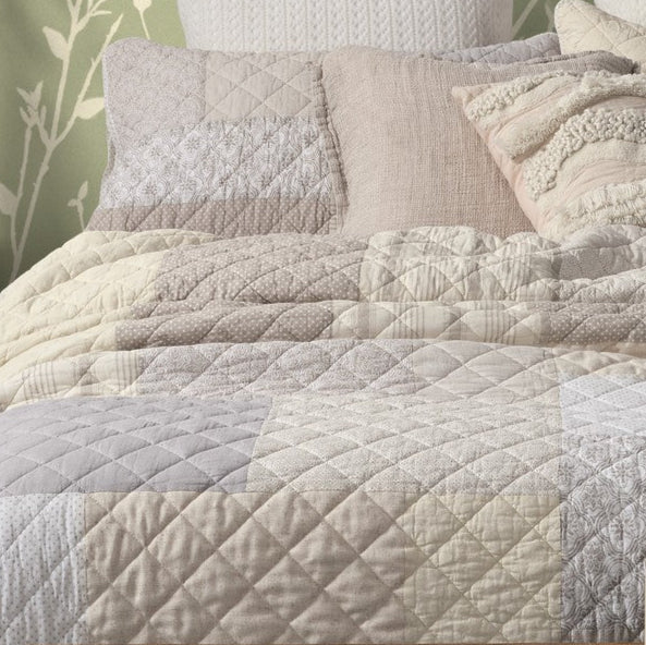 Courtepointe patchwork Luna