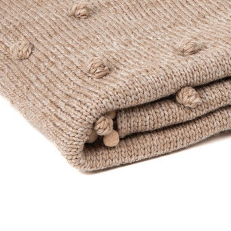 Mocaccino throw with pom poms