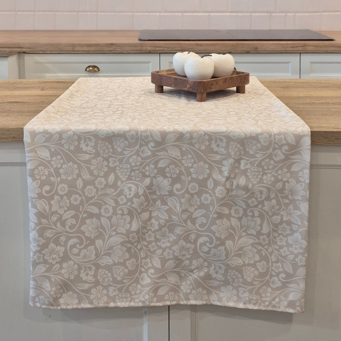 Keya beige floral tablecloth