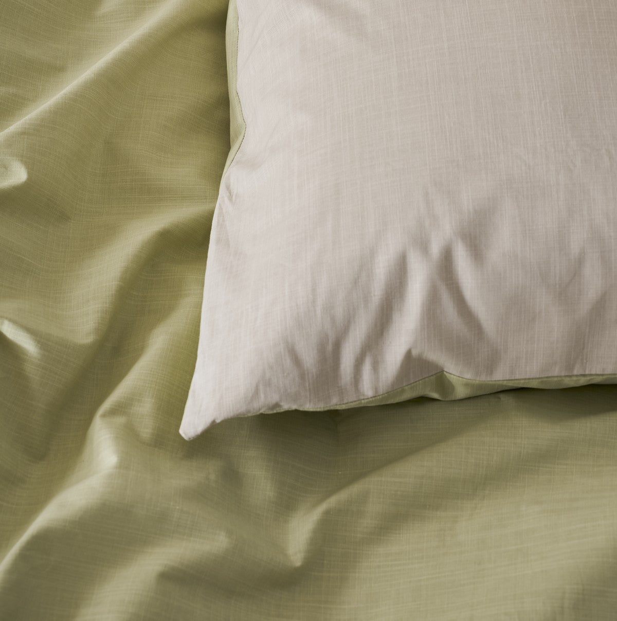 Housse de couette unie verte Nita